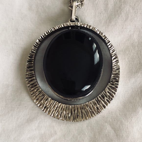 Vintage Irish Silver Necklace - Picture 2 of 13